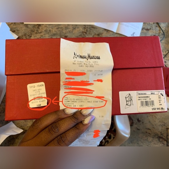 Valentino Garavani Rockstud 40MM Calf Hair Ankle Strap Pump Size 40 - Picture 6 of 7